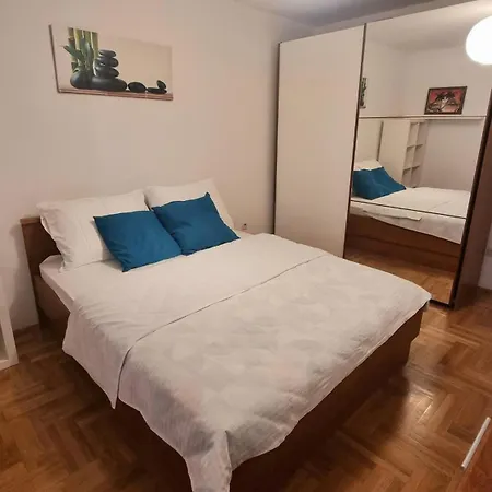 123 60m2 With Garage Daire *